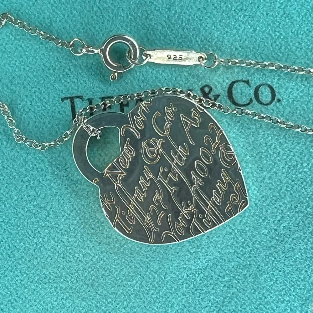 Tiffany Sterling Silver 727 Fifth Avenue New York Heart Large Charm Necklace 16” - Picture 4 of 9